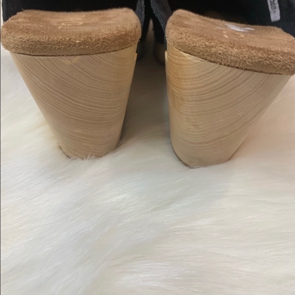 Toms Black Leather Buckle Clogs 11W NW NWOT - Picture 7 of 7